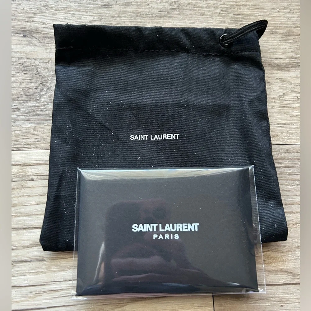 YSL Card Holder Full Inclusion Saint Laurent $300 - Picture 4 of 6